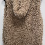 furry vest Size M Photo 1