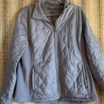 L.L.Bean  Size XL Women’s Jacket Coat Puffer Silver Outdoor Winter Regular Photo 2