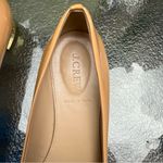 J.Crew Italy Women 8.5 Beige Patent Leather Gold Heel Metallic Flats Mary Jane Photo 3