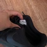 Nike roshes 7.5 Photo 6