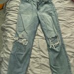 Hollister High Rise Straight Jeans Photo 0