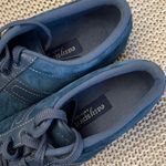 Easy Spirit  Blue Suede Tennis Shoes Sneakers - New.  Women’s Size 9 Photo 3