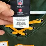 NFL Green Bay Packers official  ladies top, featuring #12, Aaron Rodgers! EUC! Photo 2