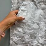 Bevy Flog Shely White Gray Camo Shiny Limited Collection 28 Silver Photo 4
