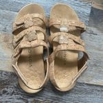 Vionic  Size 7 Amber Gold Cork Adjustable Strap Walking Sandals Orthopedic Sling Photo 3