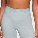 SKIMS  Cotton Rib‎ Boxer Shorts Frost XS Photo 0
