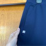 FIGS Technical Collection Wasu Scrub Joggers in Navy Size Large Photo 5