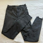 Madewell  10” High-Rise Skinny Grey Wash With Raw Hem Size 27 Photo 1