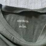 Wild Fable short sleeve crop top green Photo 2