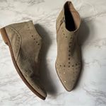 Free People Aquarian Western Suede Leather Studded Ankle Boots Flat Boho 38 8 Photo 2