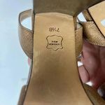 Talbots  Leather Beige Strappy Sandals Wood Block Heel size 7.5 Photo 9