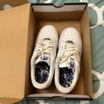 Nike Women’s Air Force 1 '07 LX 'Sisterhood Photo 4