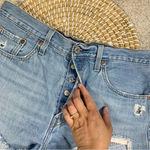 Levi's Levi’s 501 Women’s Original Shorts Denim High Rise in Sansome Straggler Size 29 Photo 8