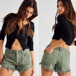 Free People NWT Loving Good Vibrations Short GREEN SZ-31 Photo 1
