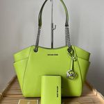 Michael Kors Purse Set Photo 0