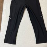 Xersion  Black Training Midrise Capri Leggings Small Photo 5