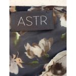 ASTR Navy Floral Sleeveless Romper Womens M V-Neck Summer Weekend Playsuit Photo 9