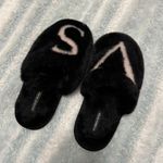 Victoria's Secret VS Fluffy Slippers Photo 0