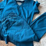 Heart soul Scrubs Photo 0