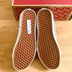 Vans Unisex SK8-Hi High-Top Sneakers Black/White VN0A5HXVUC0 Women 11.0 Mens 9.5 Photo 8