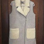 Intermix  Lambs Leather Shearling Vest Size M Photo 1