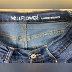 Wallflower Denim Shorts. Size 9 Blue Photo 3