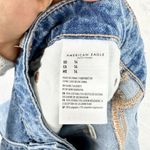 American Eagle  Baggy Mom Short Size 14 NWT Floral Denim Distressed Raw Hem Photo 6