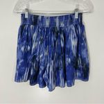 Athleta  Wailea Sneaky Shorts Fluttery Blue White Print Size Small Photo 5