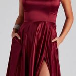 Windsor Dress Photo 3