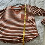 Hailey & Co. Women's M Long Sleeve Pocket Tee Shirt Rust Brown Stripe Vneck Top Photo 8