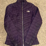 The North Face Women's Dark Purple Puffer Jacket Photo 0