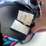 NWT Island Escape Floral Photo 5