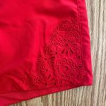 Athleta  Bright Red Coastal Eyelet Floral Cut-out Shorts Womens 6 Photo 4
