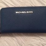 Michael Kors Jet Set Wallet Photo 0