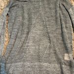 Lululemon Sweater Photo 1