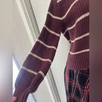 Abercrombie & Fitch  Women's Burgundy and Cream Jumper size XS Photo 1