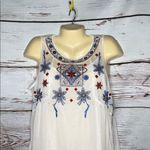 LC Lauren Conrad  NWT Size XL White - Floral Embroidered Tank Top Blouse Photo 1