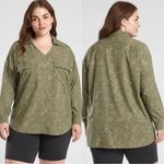 Athleta Women’s Zuma Printed Top Longsleeve V-Neck in Viper Shadow Olive XL Photo 0