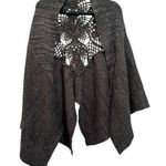 Free People Knit Crochet Shawl Cape Wrap Gray Heather Boho Flower Floral Scarf Photo 0