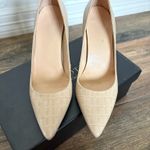 Talbots pointed-toe crème heels Photo 0