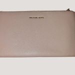 Michael Kors  Pebbled Leather Zip Clutch Makeup Travel XL Wristlet Pale Pink Fair Photo 8