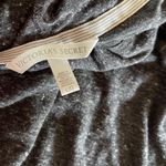 Victoria's Secret Victoria’s Secret NEW YORK Hooded VSNY Work Out Shirt Size Large Gray  Photo 4