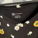 No Boundaries Sunflower Shirt Photo 3