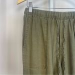 Amazhiyu Medium Linen Olive Green Straight Leg Cargo Pants Vacation Loose Photo 6