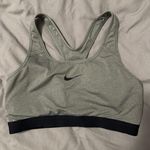 Nike Sports Bra Photo 0