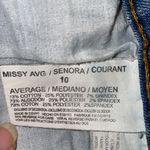 Gloria Vanderbilt Amanda light wash blue jeans average length 5 pockets size 10 Photo 7