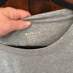 Athleta Uptempo Top Long Sleeve Curved Hem Active LS Tee Green Heather Size M Photo 4