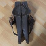 Skechers Brown Cali Tone Ups Sandals Flip Flops Boho Toe Post Thong - Size 7 Photo 2