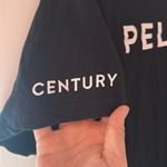 Peloton  ‘Reach 100’ Milestone Classic Short Sleeve unisex Photo 5