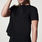 Spanx  The Perfect Tee Classic Black Short Sleeve Stretch Top With Back Zipper Photo 0